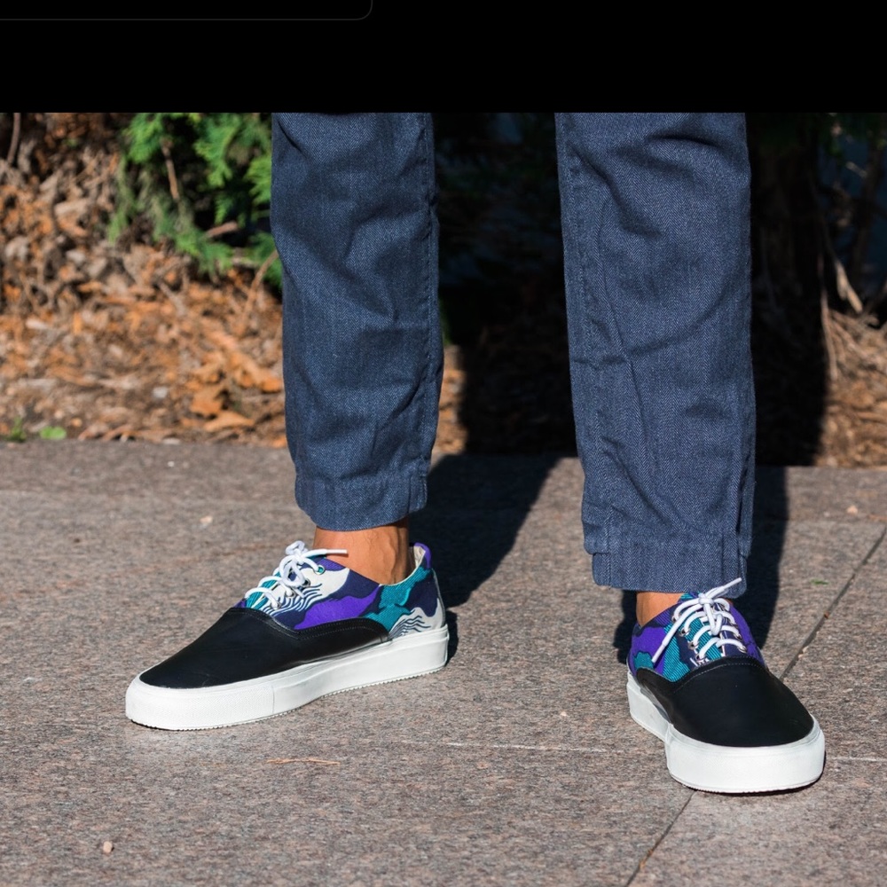 Casual Sneaker View 4